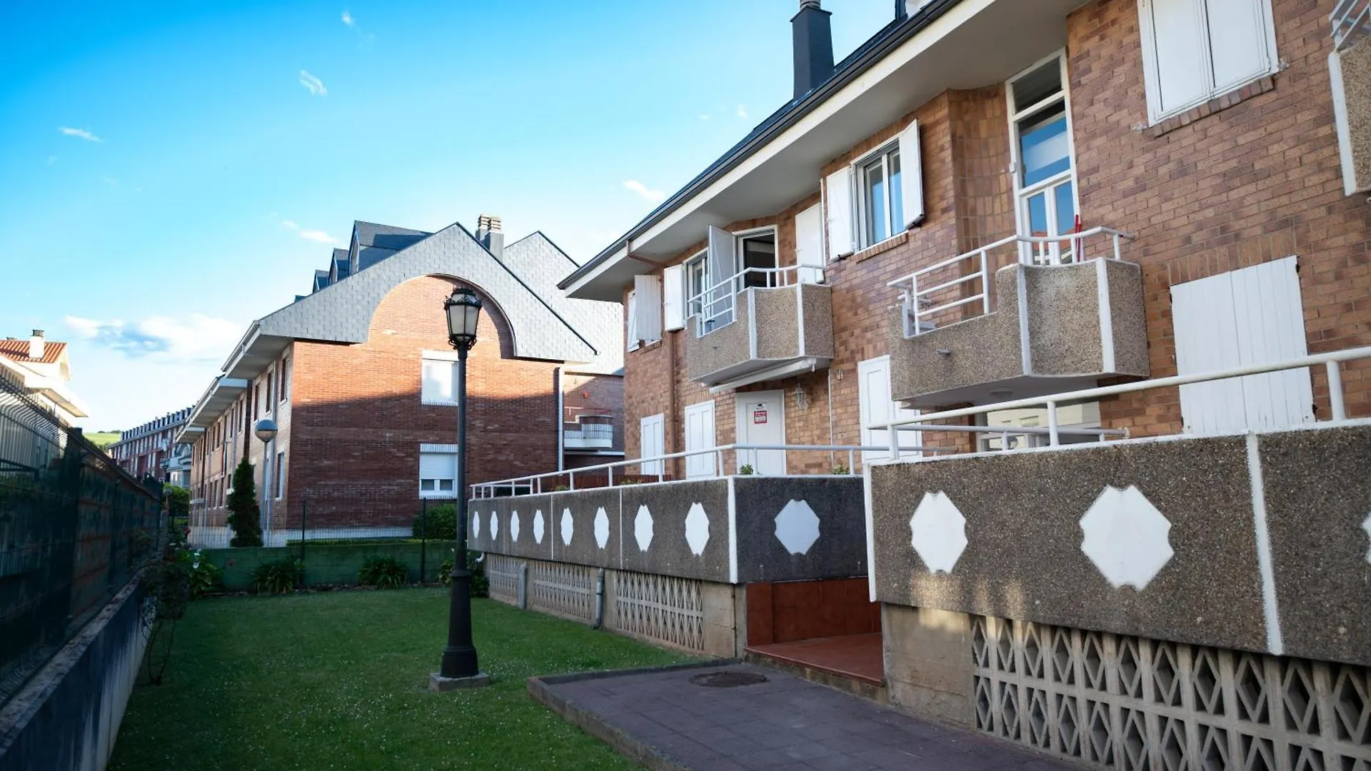 El Escondite De Somo Apartment